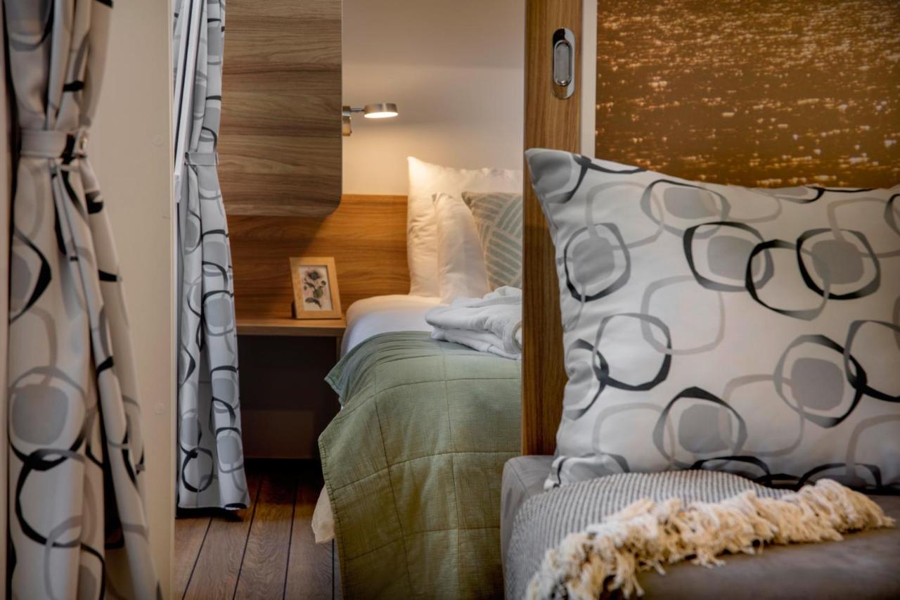 Porton Mobile Home Rovinj Buitenkant foto