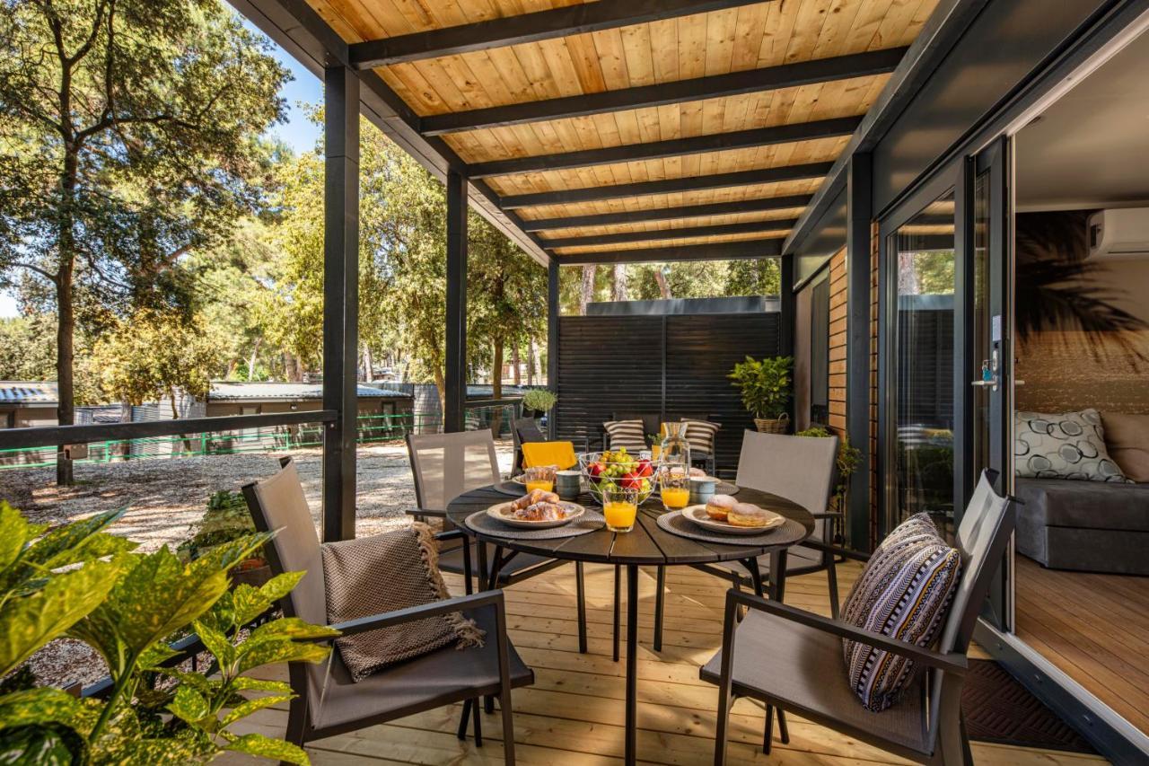 Porton Mobile Home Rovinj Buitenkant foto