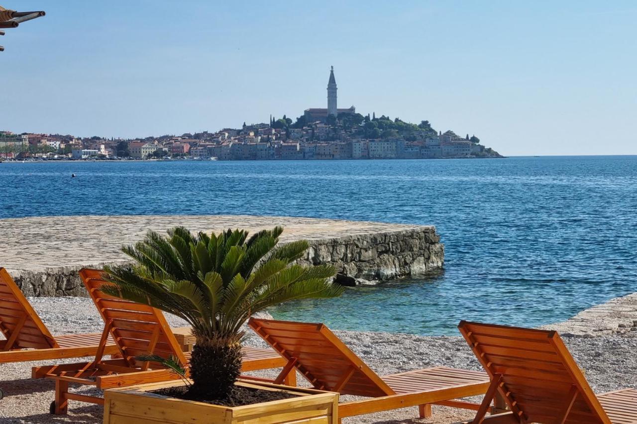 Porton Mobile Home Rovinj Buitenkant foto