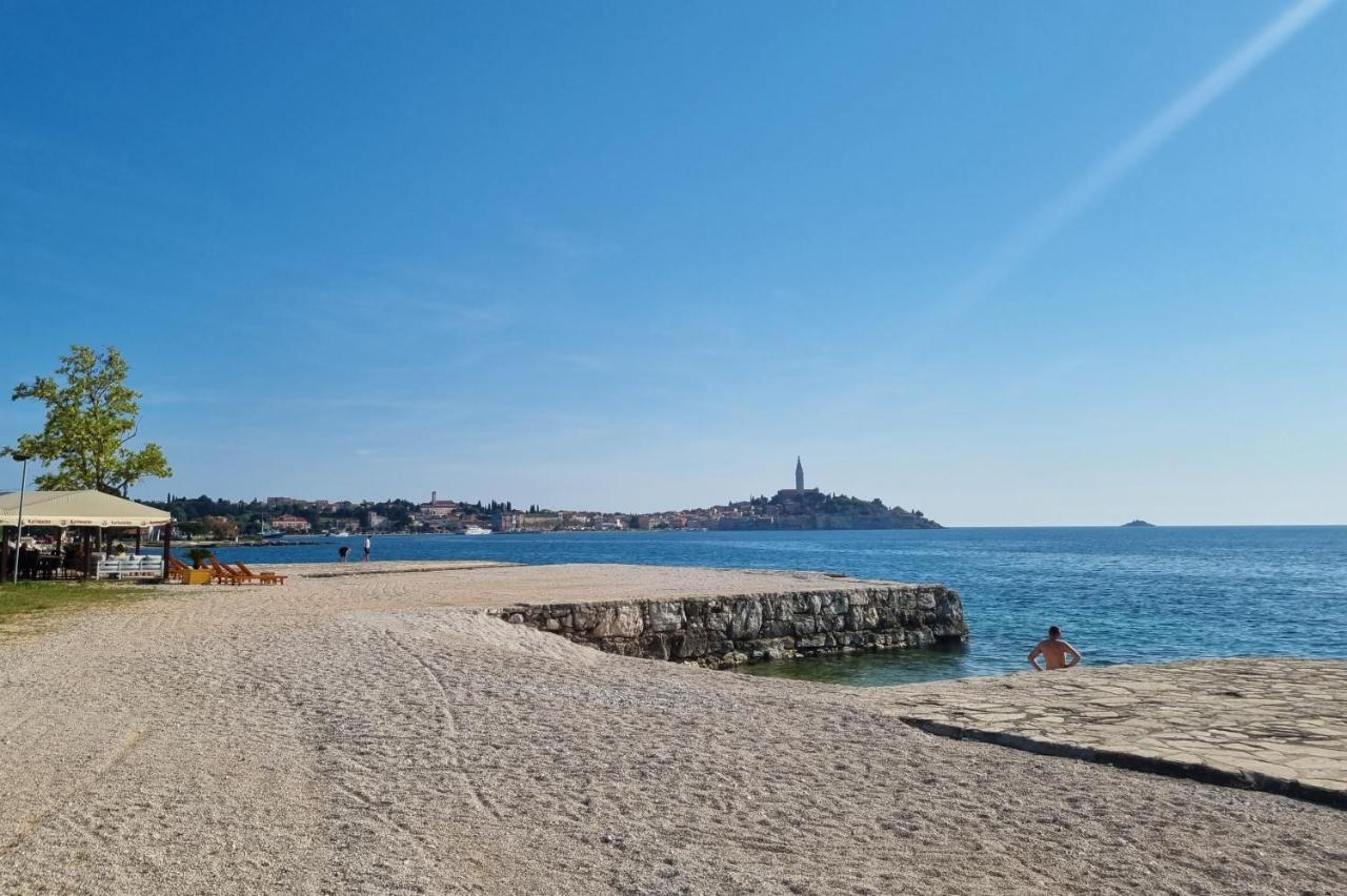 Porton Mobile Home Rovinj Buitenkant foto