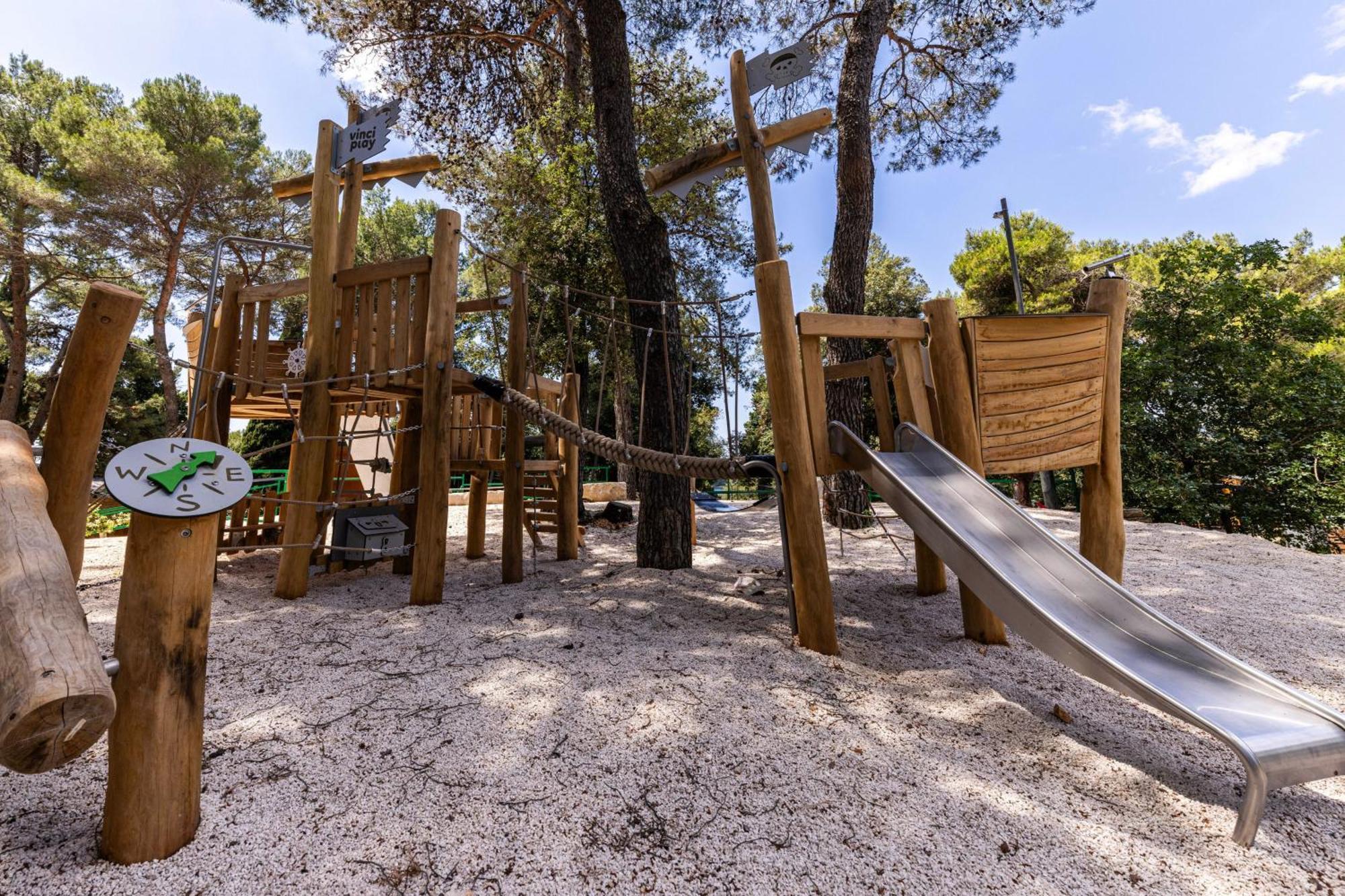 Porton Mobile Home Rovinj Buitenkant foto